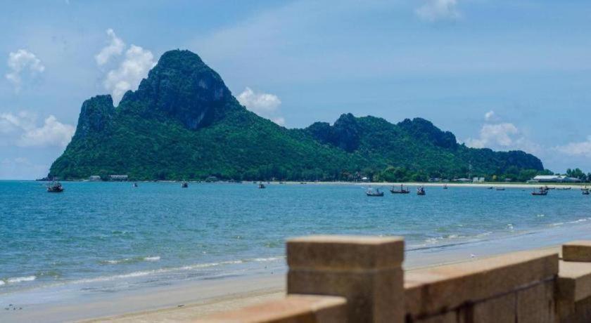 De Hostel Prachuap Khiri Khan Exterior foto