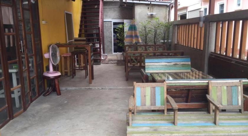De Hostel Prachuap Khiri Khan Exterior foto